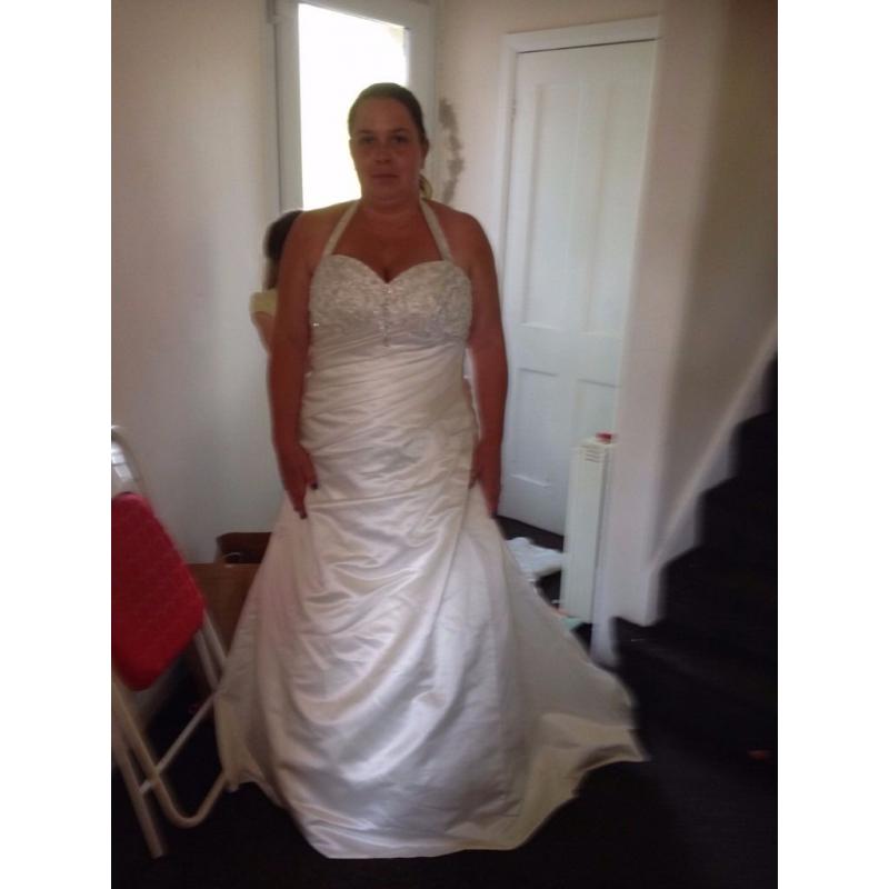 Trudy Lee halterneck wedding dress size 16