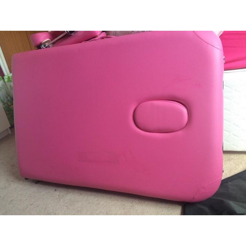 Pink massage bed / beauty therapist bed
