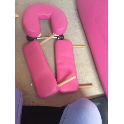 Pink massage bed / beauty therapist bed