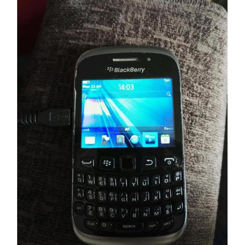 Blackberry 9320