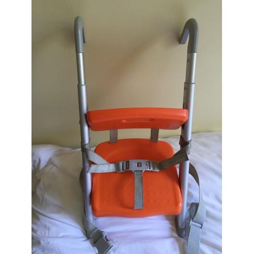 Booster seat by Litaf "Hang N Seat"