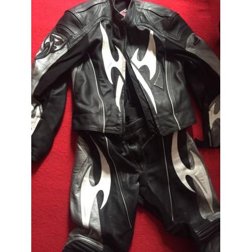 Ladys leathers/boots/gloves used 3 times ...