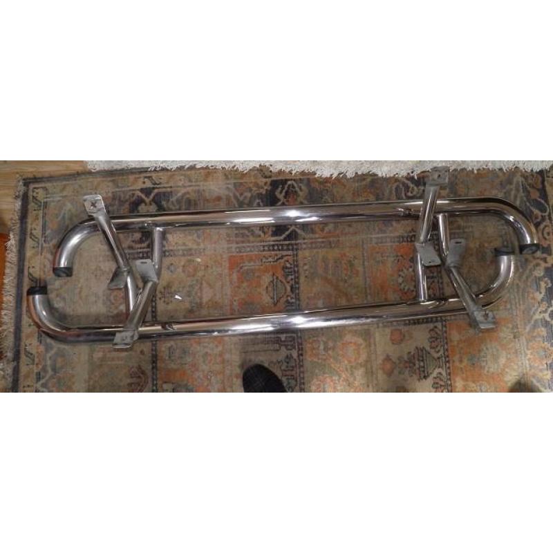 Side bars from a 1999 Land Rover Freelander 5 door