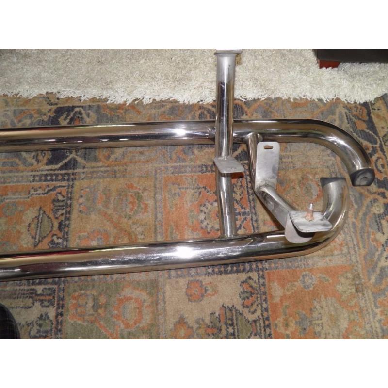 Side bars from a 1999 Land Rover Freelander 5 door