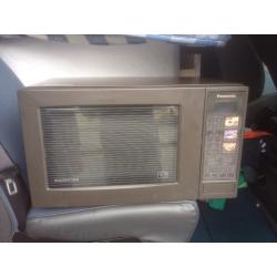 Microwave. Free local delivery.