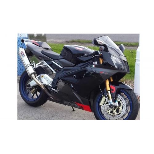Aprillia RSV1000R