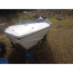 12ft fiberglass boat:trailer