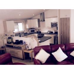 For sale 2 bed lodge at Weeley bridge nr clacton & Colchester - private sale
