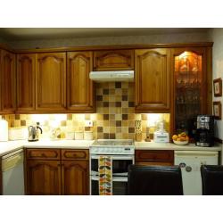 Pine kitchen, work top & units - very good condition