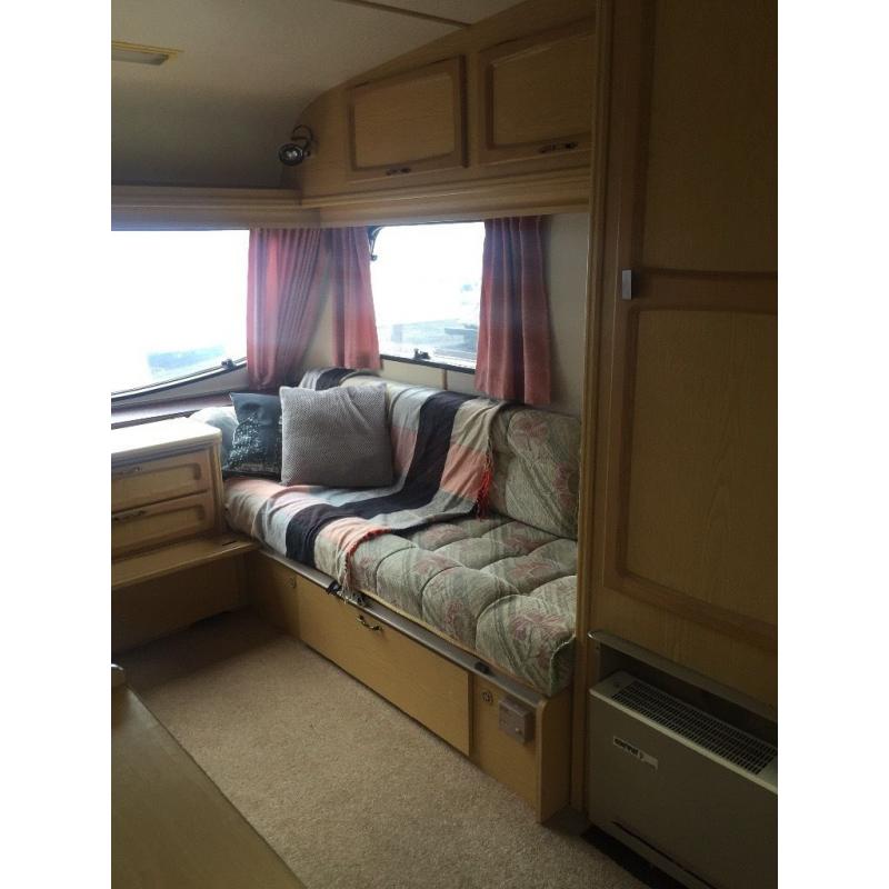 Omega Compass, 2 berth, 750kg