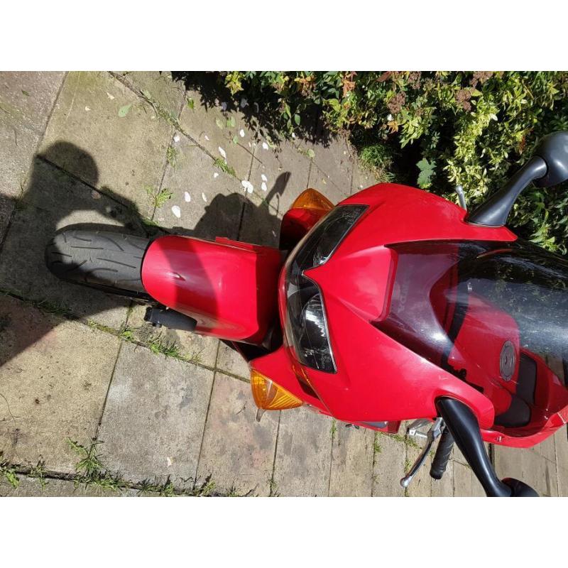 Honda vfr 800cc