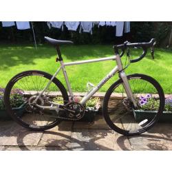 Pinnacle Arkose 3 (frame size = 55cm) - cyclocross bike by Evans Cycles
