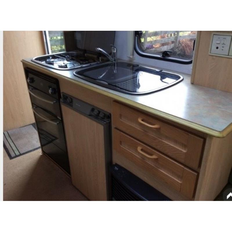 Elddis Spey (Avante 524) 2003, 4 berth caravan plus awning and all extras - great value starter van.