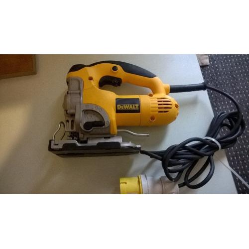 DeWat jigsaw 110v