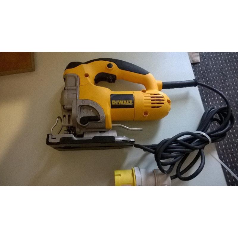 DeWat jigsaw 110v