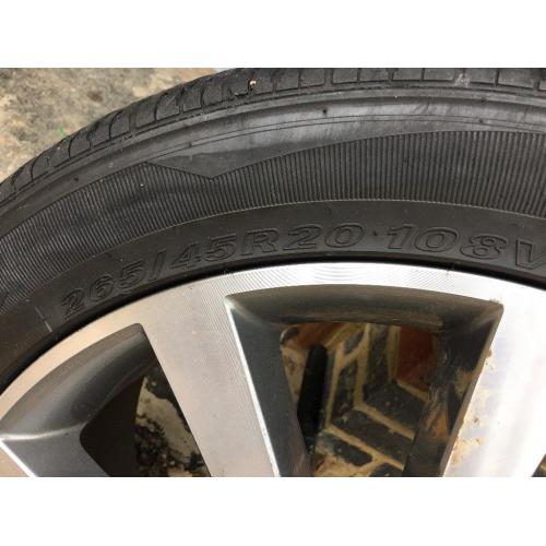 Mercedes Benz ML 350 EDITION( 2011) Original OEM alloys and tyres