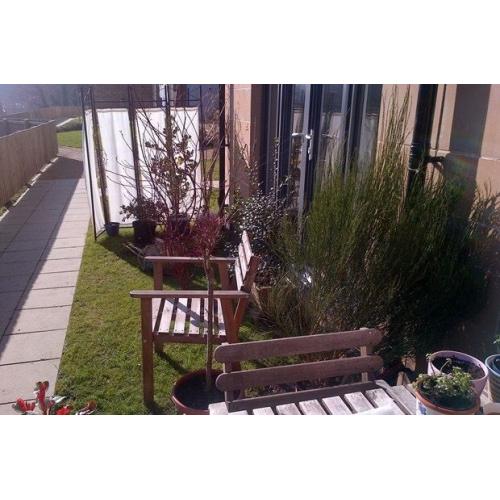 New Build One Bed with Private Garden for Two Bed with Garden