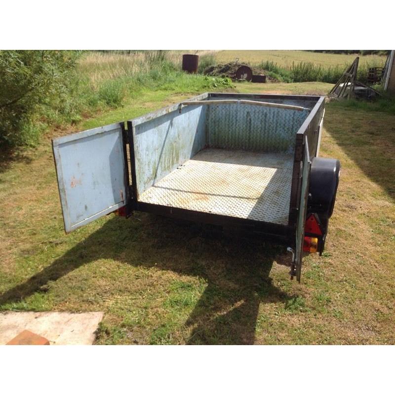 Heavy duty braked trailer ideal for a landrover etc.