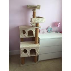 Large cat tree