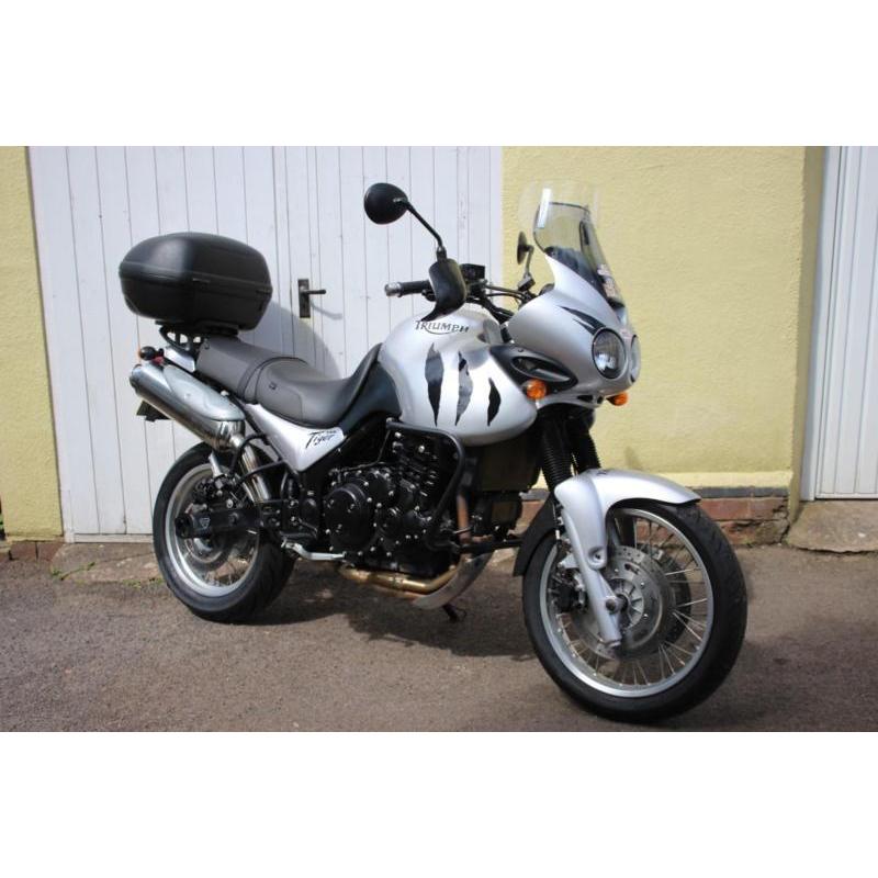 Triumph Tiger 955i - One of The Greatest Adventure Bikes, Ever Built..!