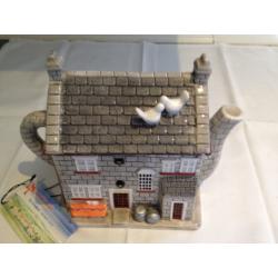 Woolpack novelty teapot