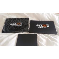 Jazooli makeup