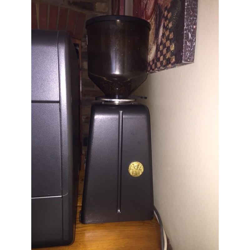 Commercial coffee machine with grinder (La San Marco)