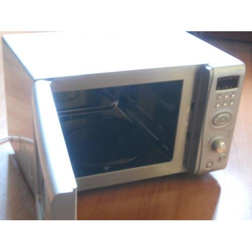 DAEWOO MICROWAVE (WITH GRILL / FAN OVEN)