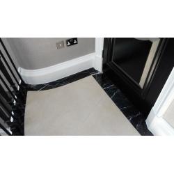 P&G specialist silicone sealant applicator. Internal/external mastic. London Area - Mastic Man