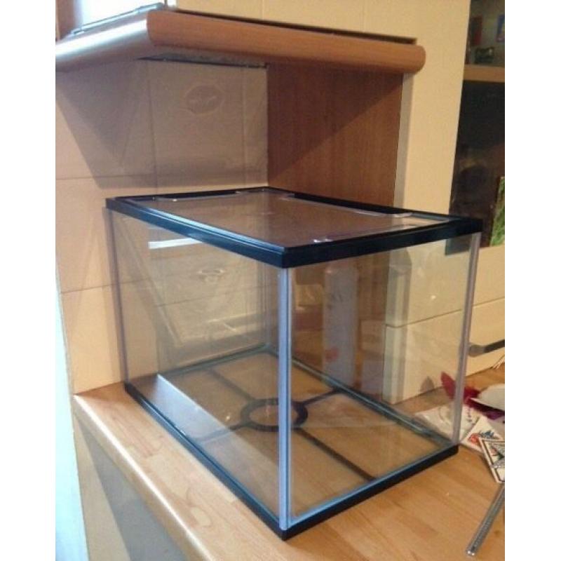 19 L - Fish Tank - Brand New!