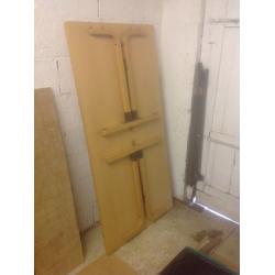Table (work bench)