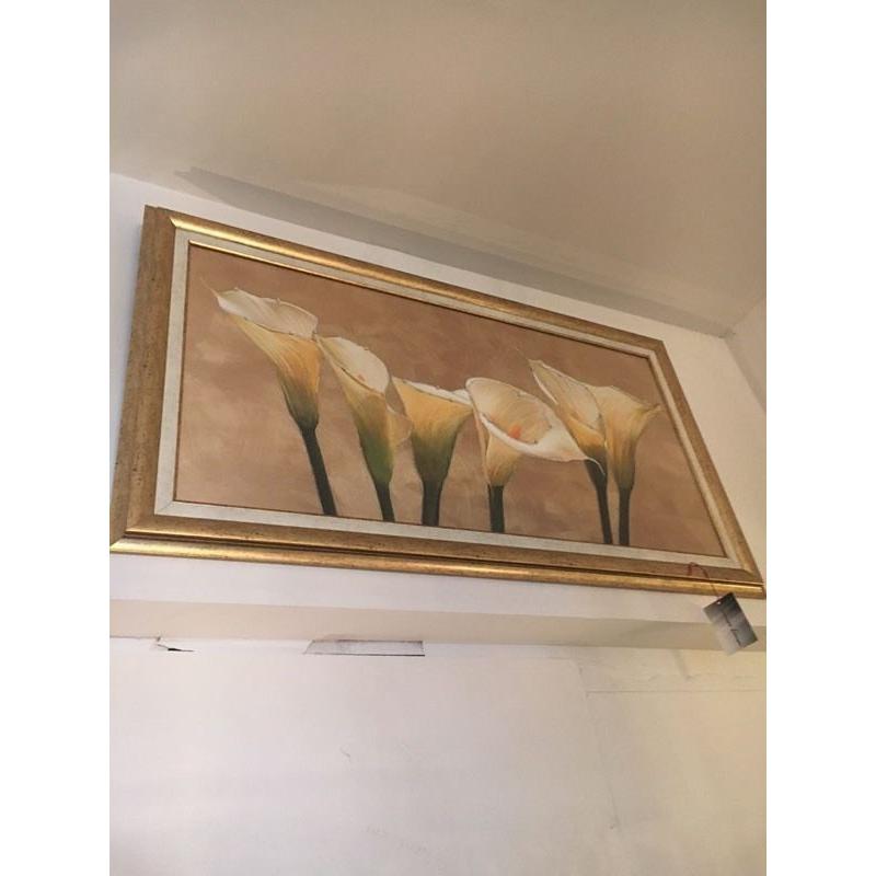 Large flower print in gold frame