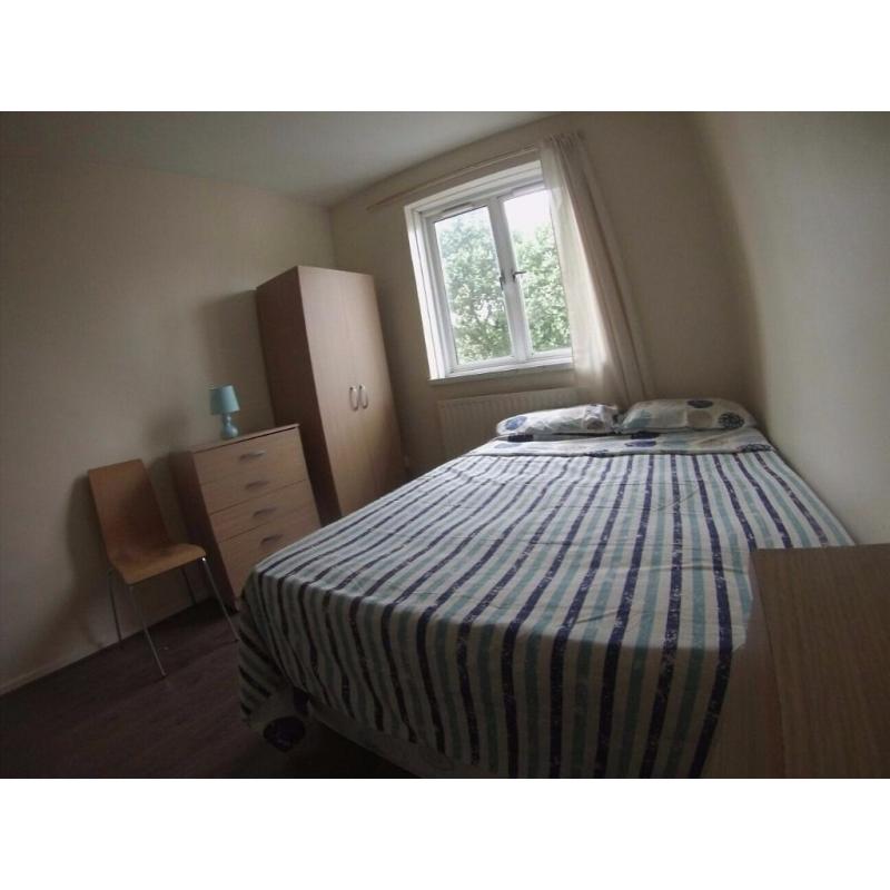 STUNNING DOUBLE FOR SINGLE USE! BOW ROAD! 130PW!