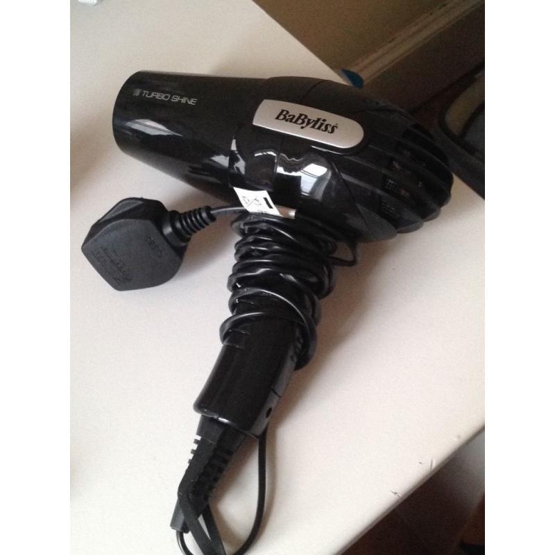 Babyliss hair dryer and/or Remington hair straightener
