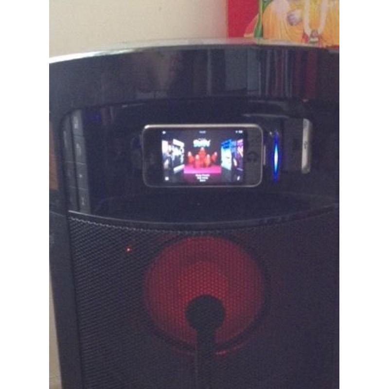 Sony I-Pod/I-Phone Speaker dock RDH-GTK11iP