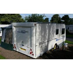 Bailey ranger 520-4 series 6 2009 fixed bed