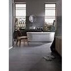 POrcelenoza Oxford floor tiles in 'Silver'