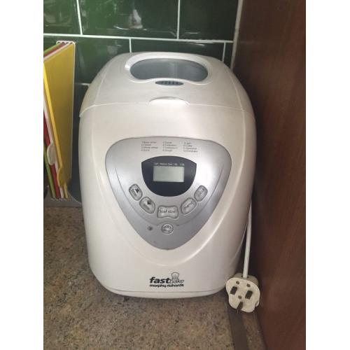 Morphy Richards Fastbake Bread Maker