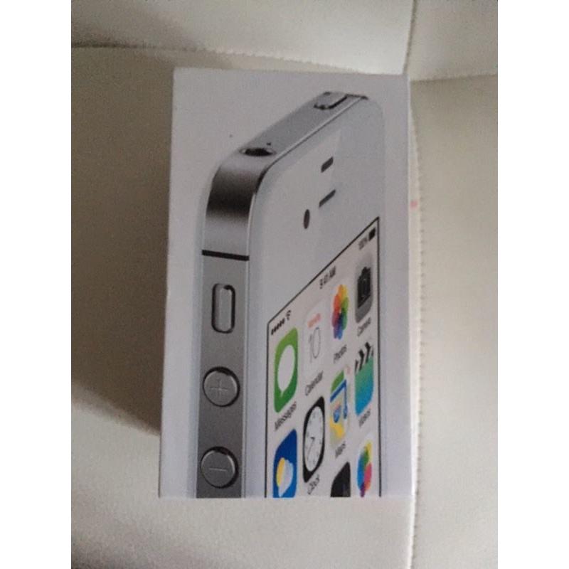 white iphone 4s in good condition