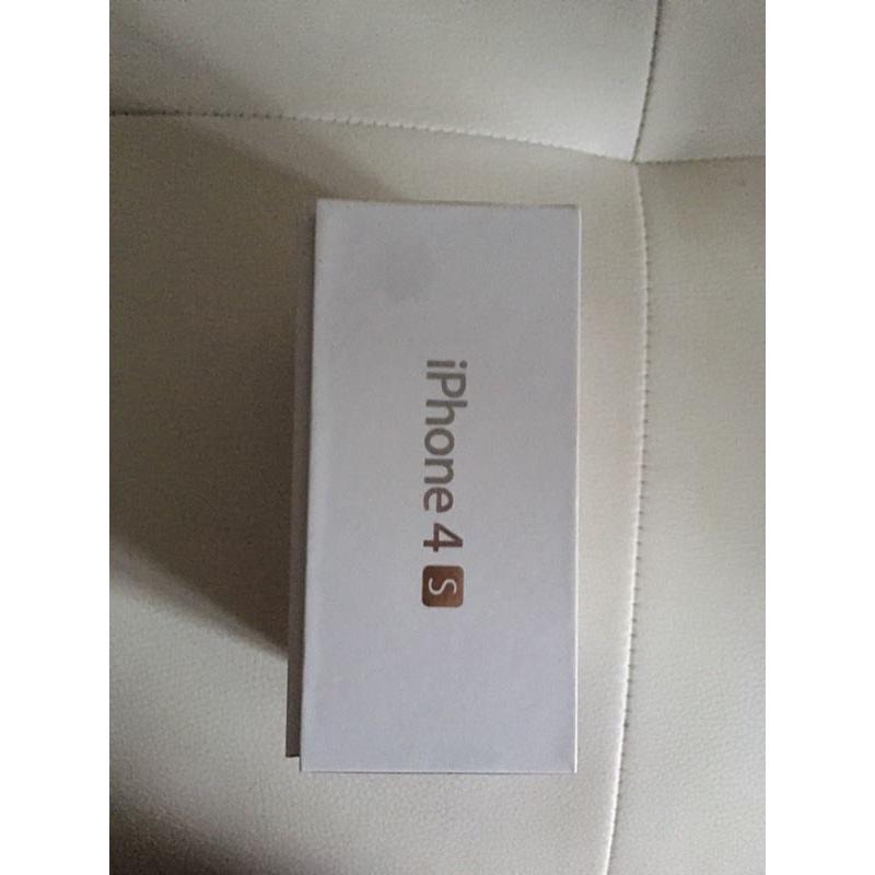 white iphone 4s in good condition