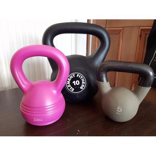 Kettlebells 10kg, 5kg, 2.5kg
