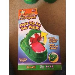 New Stompeez slippers, growling dragon child's size 9-11