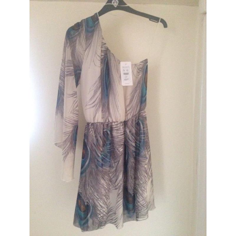 One shoulder size 14 dress new with label