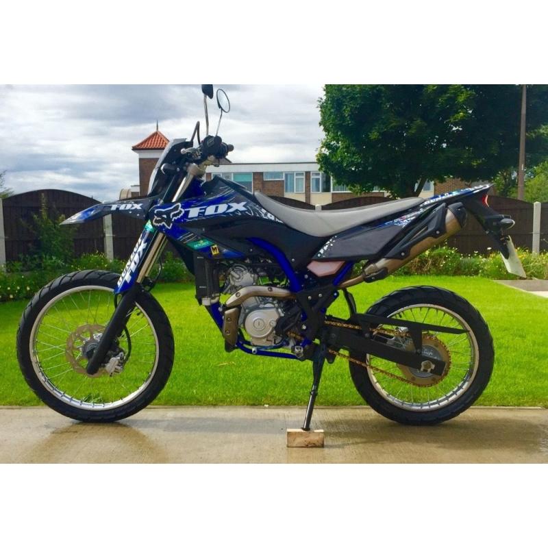 Stunning immaculate SPECIAL EDITION Yamaha WR125 in showroom cond HPI clear Very low mileage UK DEL