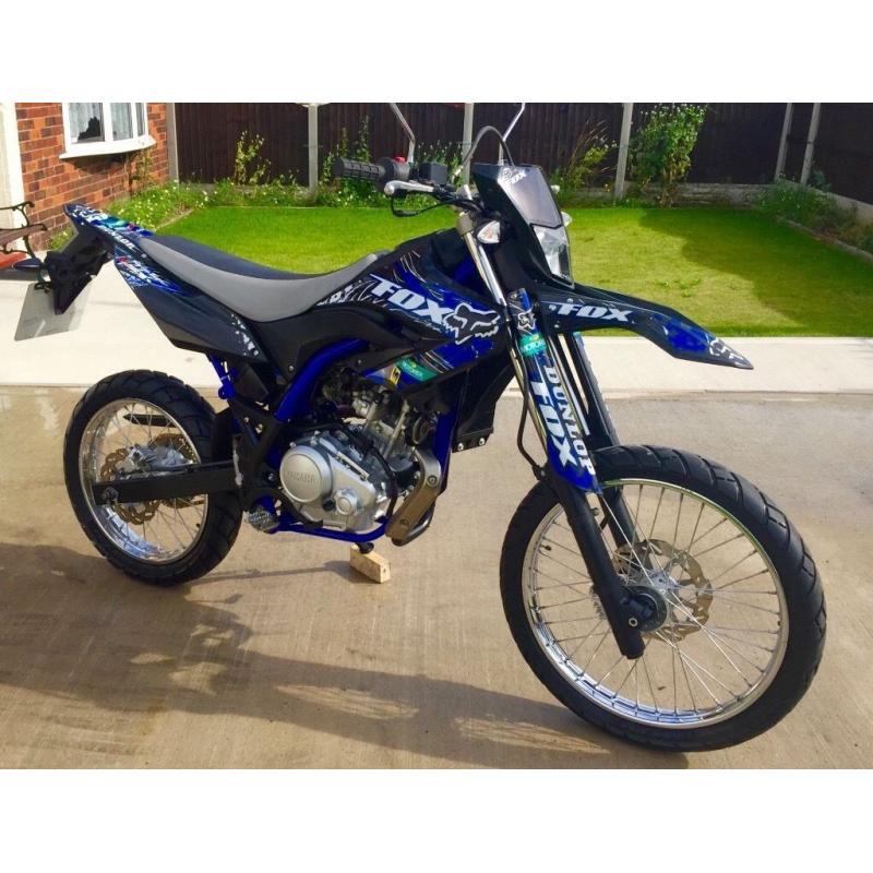 Stunning immaculate SPECIAL EDITION Yamaha WR125 in showroom cond HPI clear Very low mileage UK DEL