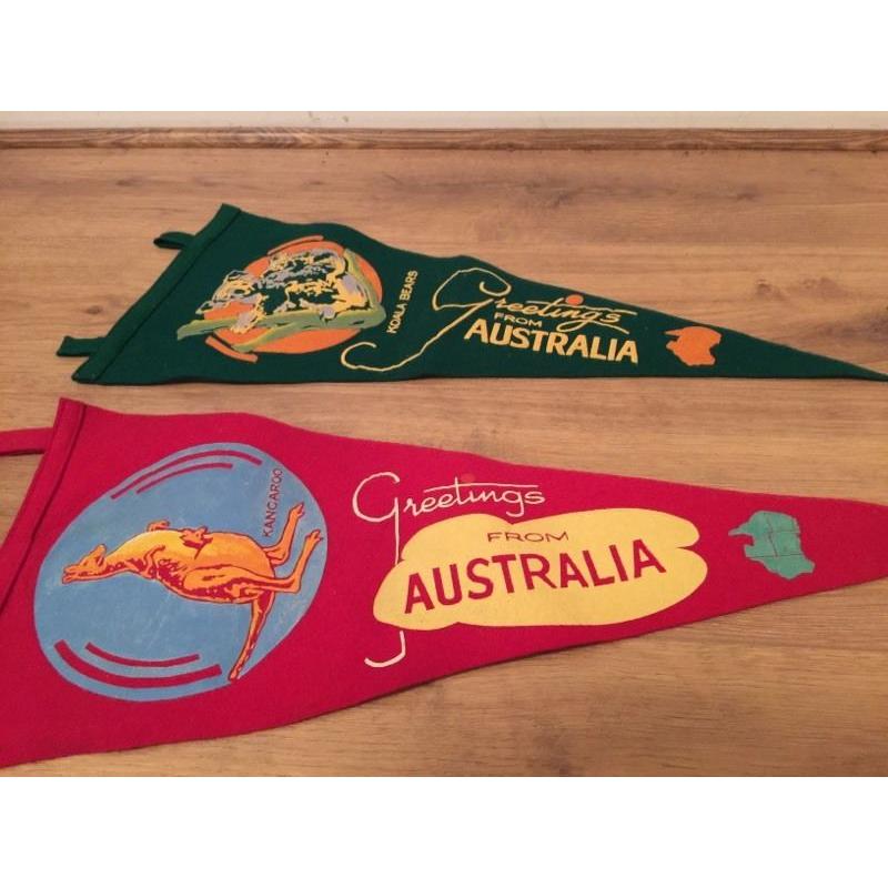 2x circa 50's felt flags "greetings from Australia"