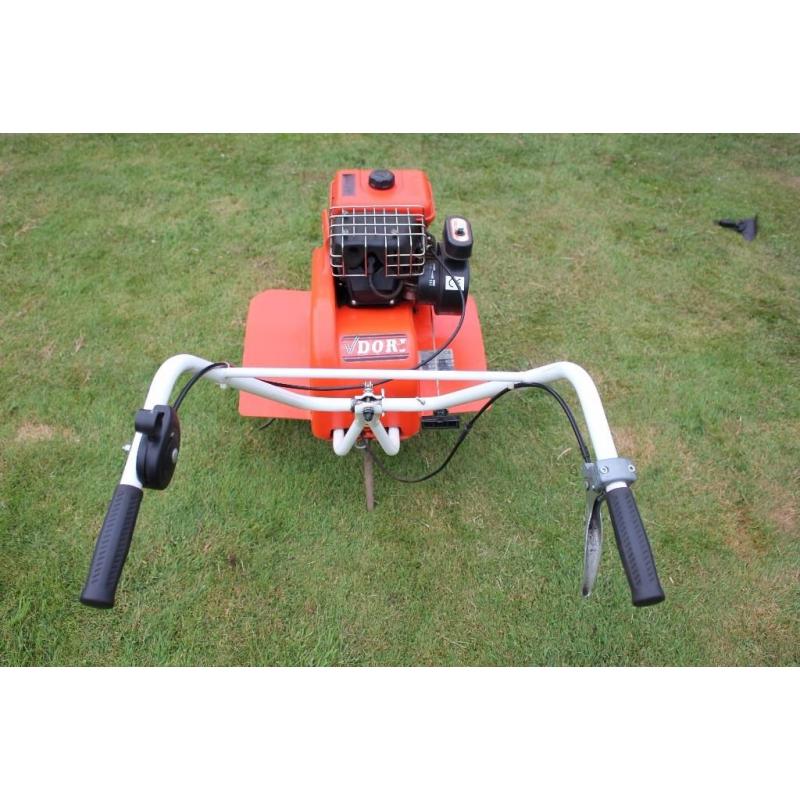 Dori MD40T petrol garden cultivator / rotavator plus transport wheel