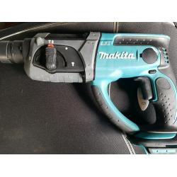 Makita hammerdrill 18v great condition