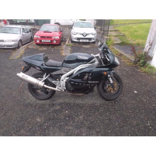 triumph daytona 955i centennial edition