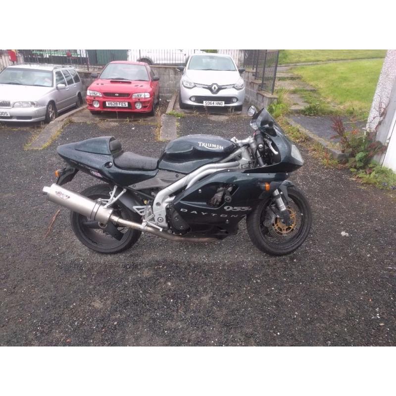 triumph daytona 955i centennial edition
